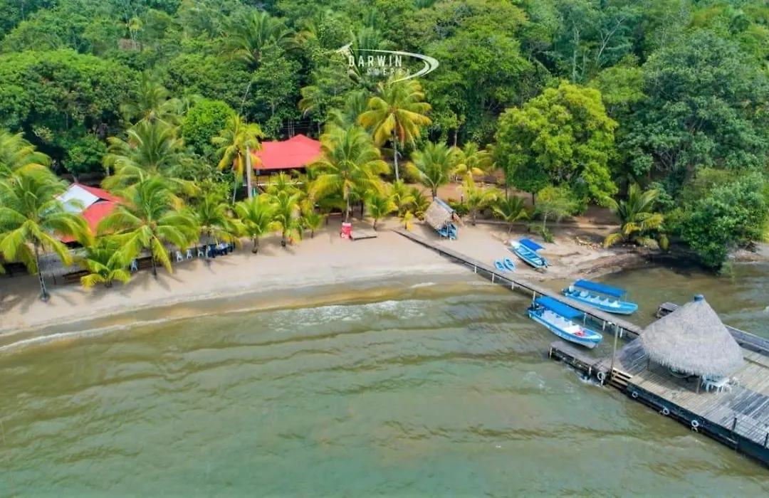 Denny'S Beach Resort Hotel-1