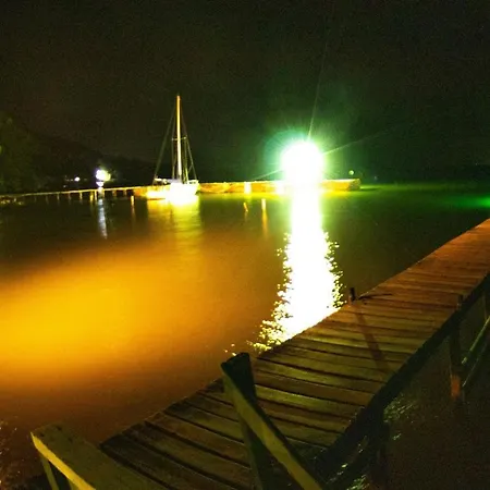 Denny'S Beach Resort Hotel-2